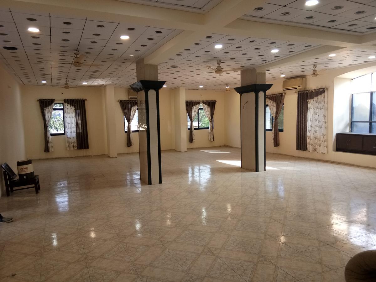 Grand Galaxy Hotel Krishna Nashik Exterior photo